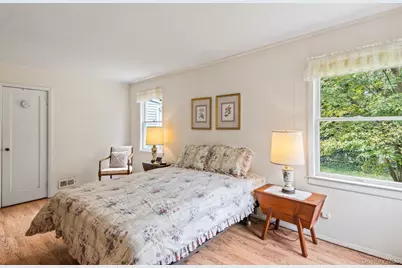 41 Brush Lane, Greenlawn, NY 11740 - Photo 10