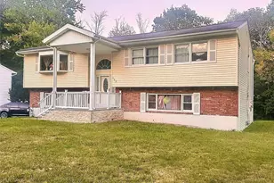 123 Rockland Ln, Spring Valley, NY 10977 - Photo 2