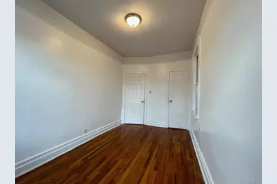 3238 Wilson Avenue, Bronx, NY 10469 - Photo 18