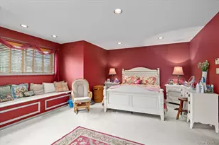 193 Gothic Cir, Manorville, NY 11949 - Photo 18