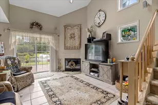 193 Gothic Cir, Manorville, NY 11949 - Photo 10