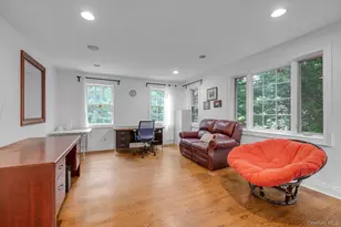 87 Arleigh Rd, Great Neck, NY 11021 - Photo 18