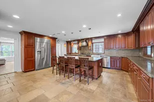 87 Arleigh Rd, Great Neck, NY 11021 - Photo 12