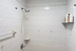 94-61 43rd Ave, Elmhurst, NY 11373 - Photo 8