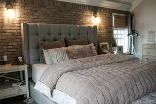 54 Chestnut St, Massapequa, NY 11758 - Photo 32