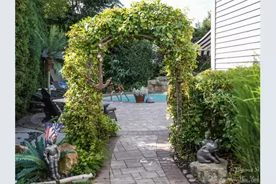 54 Chestnut Street, Massapequa, NY 11758 - Photo 8