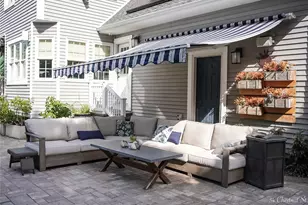 54 Chestnut St, Massapequa, NY 11758 - Photo 10