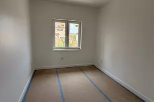 3-24 125th St, College Point, NY 11356 - Photo 8