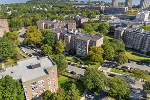 1865 211 Th St, Bayside, NY 11360 - Photo 28