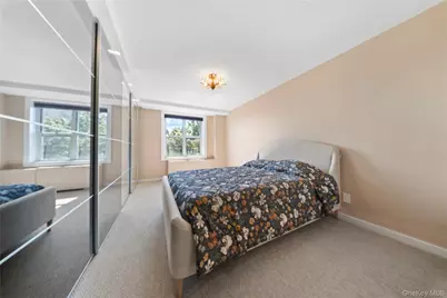 1865 211 Th Street #5E, Bayside, NY 11360 - Photo 14