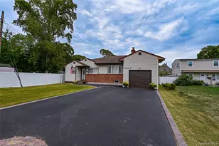 79 Woodrow Pkwy, Babylon, NY 11702 - Photo 4