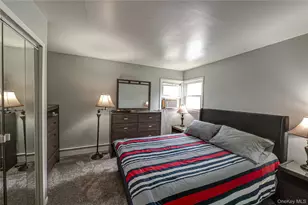 79 Woodrow Pkwy, Babylon, NY 11702 - Photo 16