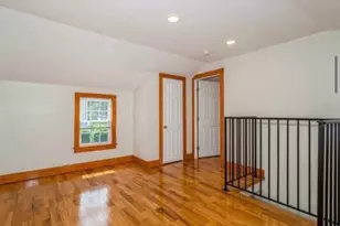 98 Albany St, Poughkeepsie, NY 12601 - Photo 8