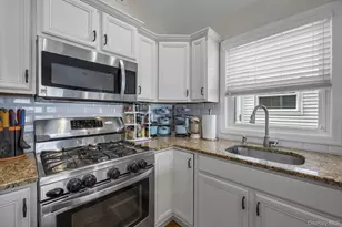 77 New Hampshire St, Long Beach, NY 11561 - Photo 6