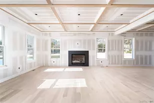 48 Whites Ln, Southampton, NY 11968 - Photo 10