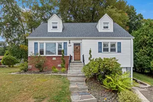 239 Millington Rd, Cortlandt Manor, NY 10567 - Photo 2