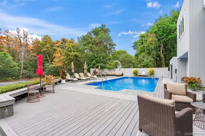 9 Peacock Path, East Quogue, NY 11942 - Photo 32