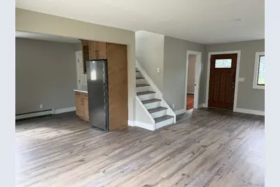 27 Taca Boulevard, Deer Park, NY 11729 - Photo 6