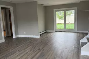 27 Taca Blvd, Deer Park, NY 11729 - Photo 8