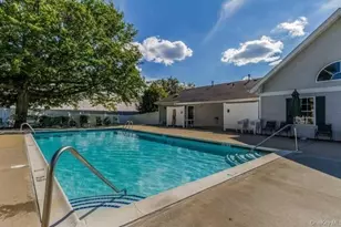 71 Biltmore Cir, Huntington Station, NY 11746 - Photo 20