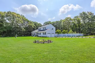 12 Deer Path, Shirley, NY 11967 - Photo 30