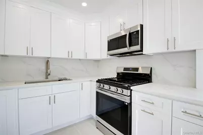 46 N Linwood Road N #A and B, Port Washington, NY 11050 - Photo 16