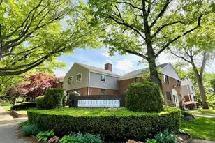 216-37 68th Ave, Oakland Gardens, NY 11364 - Photo 24