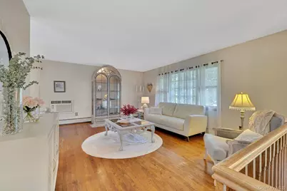 5 Mohican Court, Salisbury Mills, NY 12577 - Photo 12