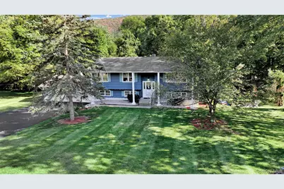 5 Mohican Court, Salisbury Mills, NY 12577 - Photo 6