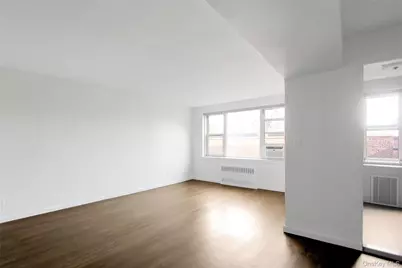 30 N Broadway #4C, White Plains, NY 10601 - Photo 6