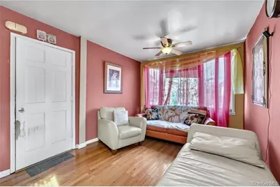 449 Revere Avenue, Bronx, NY 10465 - Photo 4