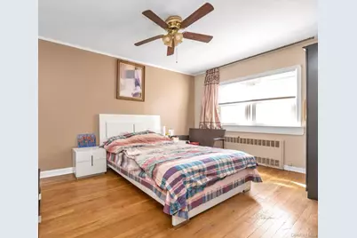 13318 Centreville Street, Ozone Park, NY 11417 - Photo 8