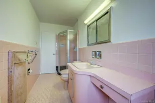 67-29 61st Dr, Middle Village, NY 11379 - Photo 26