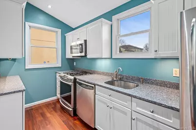 8921 Aubrey Avenue, Glendale, NY 11385 - Photo 34