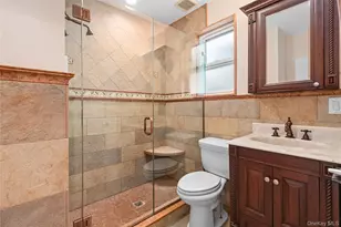 89-21 Aubrey Ave, Glendale, NY 11385 - Photo 10