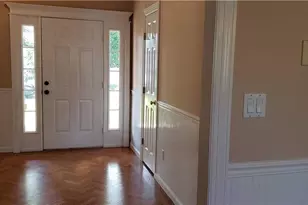 28 Carley Ave, Huntington, NY 11743 - Photo 4