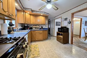 8 Corvette Rd, Selden, NY 11784 - Photo 8