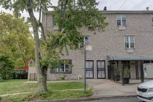 1056 E 215th St, Bronx, NY 10469 - Photo 42