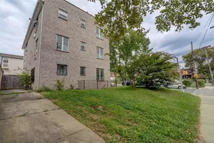 1056 E 215th St, Bronx, NY 10469 - Photo 46