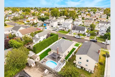 3663 Roanoke Street, Seaford, NY 11783 - Photo 32