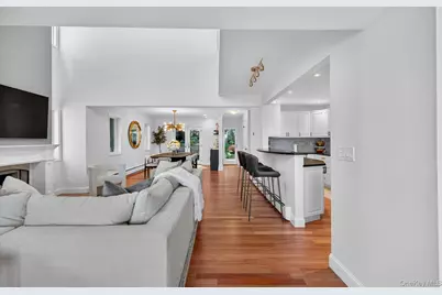 602 McKinley Terrace, Centerport, NY 11721 - Photo 10