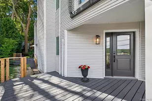 602 McKinley Terrace, Centerport, NY 11721 - Photo 2