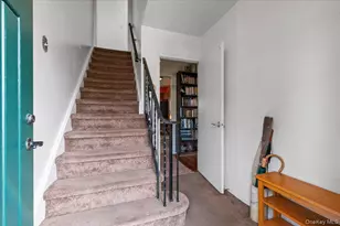 126 Carnegie Ave, Elmont, NY 11003 - Photo 4