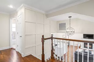 7 Driftwood Dr, Glen Cove, NY 11542 - Photo 22