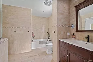 1361 Boxwood Dr E, Hewlett, NY 11557 - Photo 18