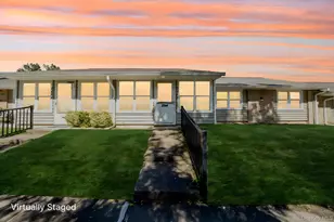 269 Berwick Ct, Ridge, NY 11961 - Photo 6