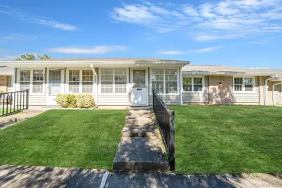 269 Berwick Court #B, Ridge, NY 11961 - Photo 2