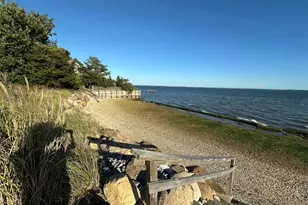 1425 Laurelwood Dr, Laurel, NY 11948 - Photo 48