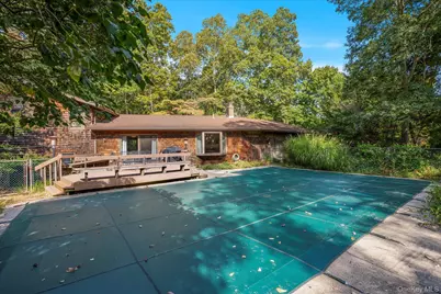 1425 Laurelwood Drive, Laurel, NY 11948 - Photo 44