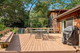 1425 Laurelwood Dr, Laurel, NY 11948 - Photo 34